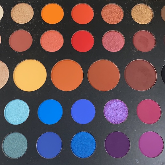 James Charles Morphe Palette - Picture 4 of 6